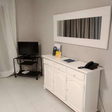Апартаменты Punta Prima 8 *